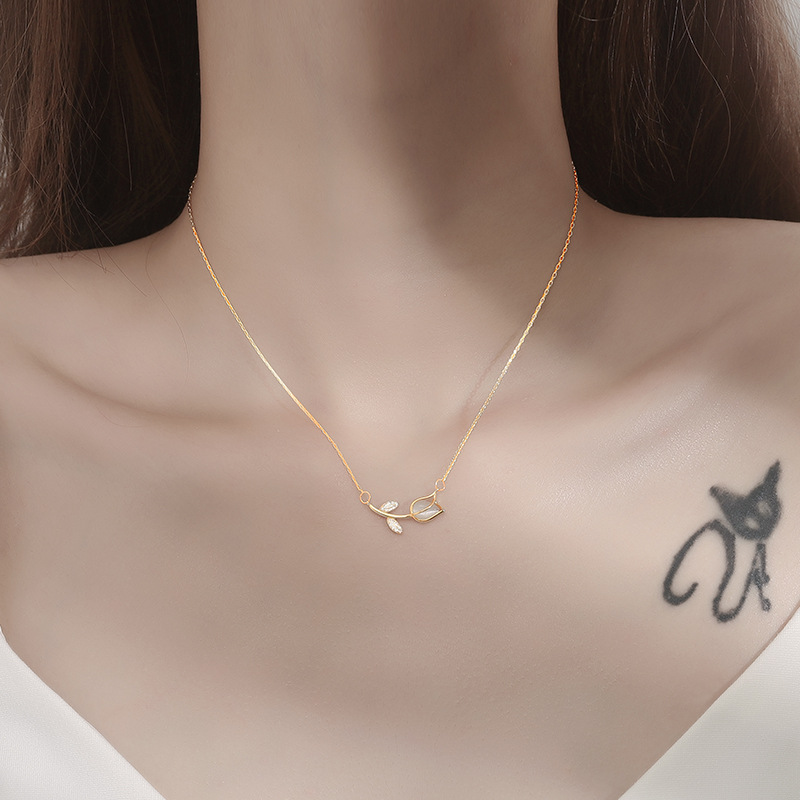Paslanmaz Çelik Gül Lale Krist - Birth Flower Necklace incelemesi ve fiyatı